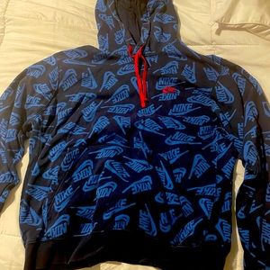 Nike Men’s Hoodie Size Large